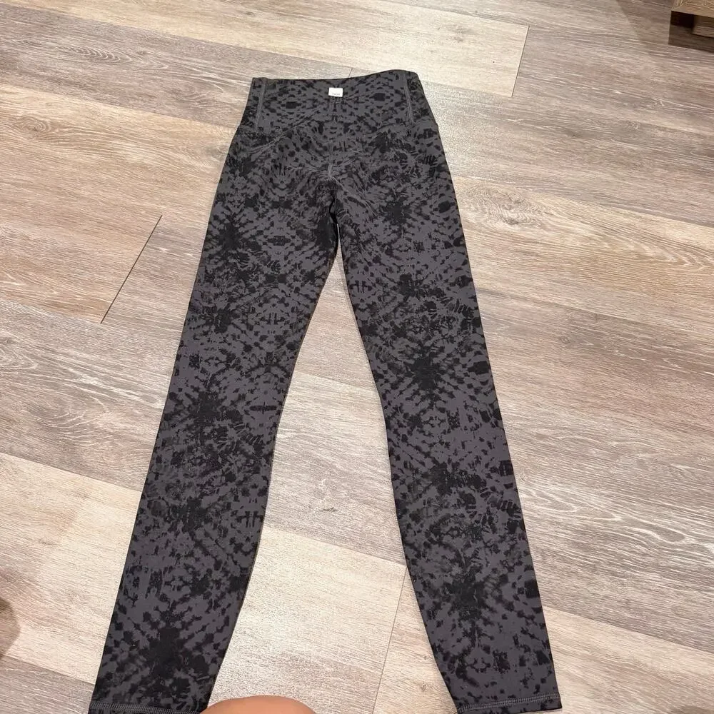 Vuori Black Grey Printed XS Small Leggings - Picture 4 of 5